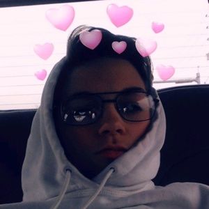 Meet your Posher, Riley